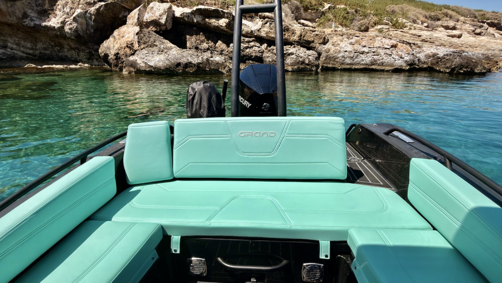 Grand G750 gallery view 4